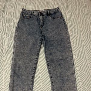 Skinny jeans